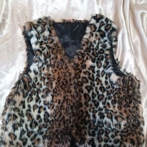 Leopard Print Faux Fur Vest